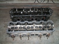 Zylinderköpfe TD_Bus vs. Typ44 003.jpg