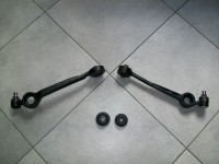 Das Ganze um 90° gedreht - man beachte die unterschiedliche Höhe des inneren Lagers, sowie die Unterschiede an der Aussenseite wo der Stabi gelagert ist