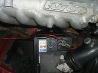 AUDI 100 TD Batterieabschirmung 003.jpg