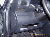 Ablagefach + Lüftung (keine Klima)