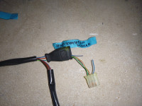 Leitungssätze aus Teilespender, auf Schäden überprüfen