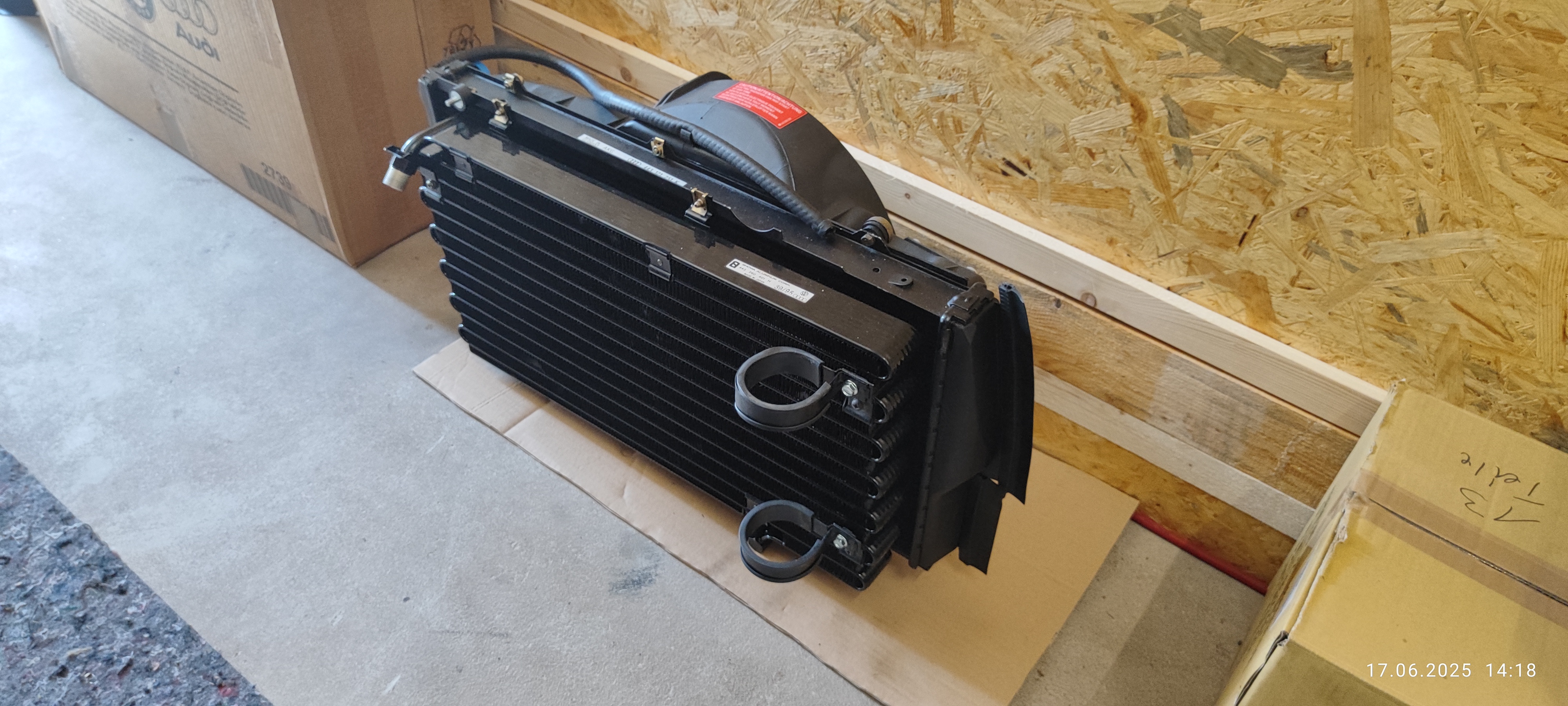 Kühlerpaket vorbereitet