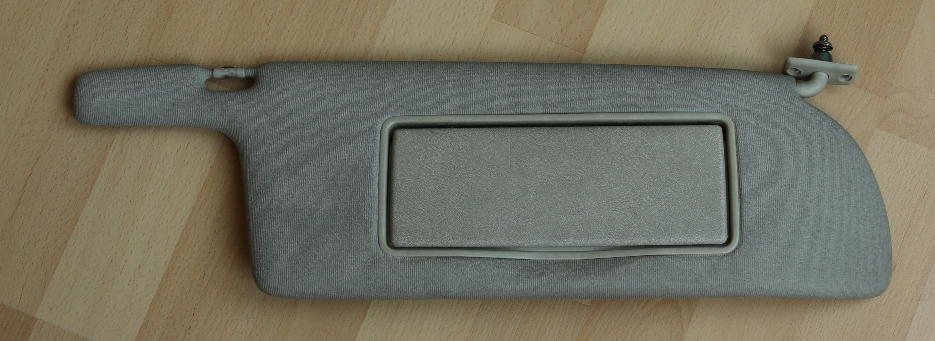 Sonnenblende geschlossen